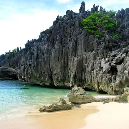 Reddoorz Near Colgante Bridge Naga City 외부 사진